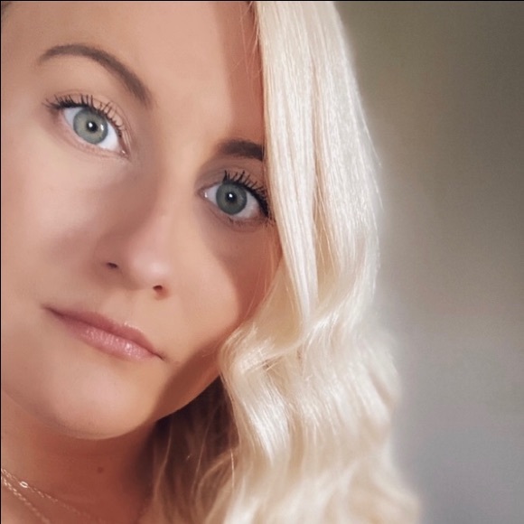 Cara 🌻 - Picture 2 of 5